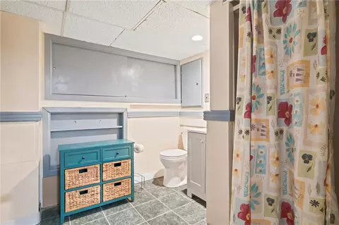 195 Elmore Ave, Woonsocket, RI 02895 photo 28