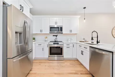 2907 Post Rd #3, Warwick, RI 02886 photo 6