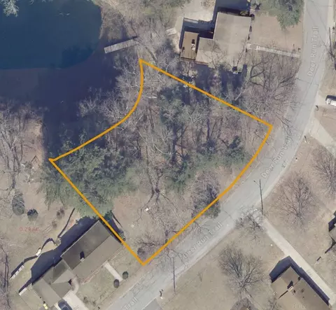 53 Deer Run Trl, Smithfield, RI 02917