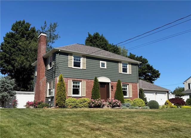 39 Merry Mount Dr, Warwick, RI 02888