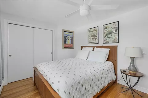 Bedroom - 7 Ledgemont Dr, Warwick, RI 02886 photo 5 of 6