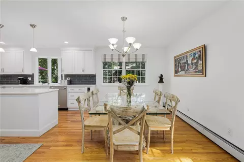 Dining - 7 Ledgemont Dr, Warwick, RI 02886 photo 1 of 2