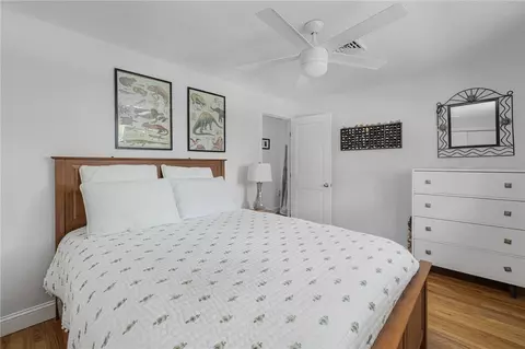 Bedroom - 7 Ledgemont Dr, Warwick, RI 02886 photo 6 of 6