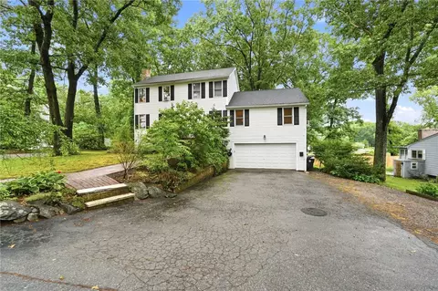 759 Woodward Rd, North Providence, RI 02904