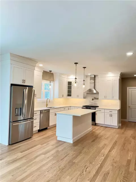 Kitchen - 5 Harmony Ln, Exeter, RI 02822 photo 1 of 4
