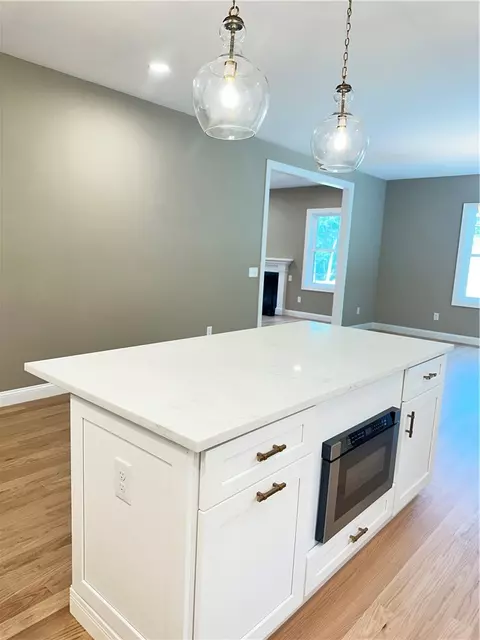 Kitchen - 5 Harmony Ln, Exeter, RI 02822 photo 4 of 4