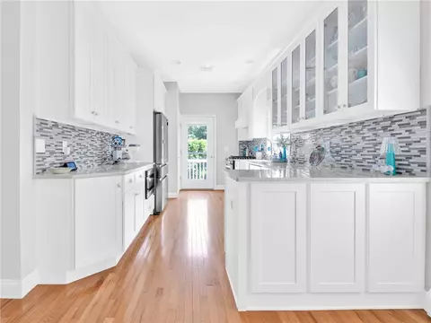 Kitchen - 7 Daisy Ln, Coventry, RI 02816 photo 1 of 5