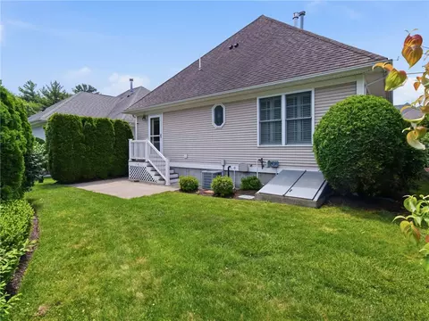 Exterior - 7 Daisy Ln, Coventry, RI 02816 photo 5 of 6