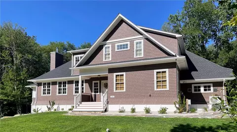 216 Spartina Cove Way, South Kingstown, RI 02879