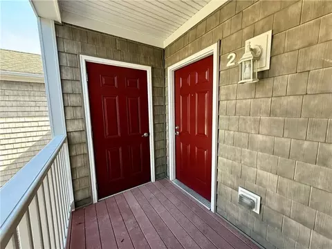 70 Turner St #E-2, Warwick, RI 02886 photo 3