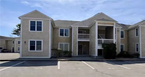 70 Turner St #E-2, Warwick, RI 02886 photo 1