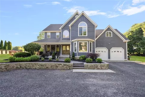 84 Hines Rd, Cumberland, RI 02864