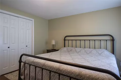 243 Warner Brook Dr, Warwick, RI 02889 photo 23
