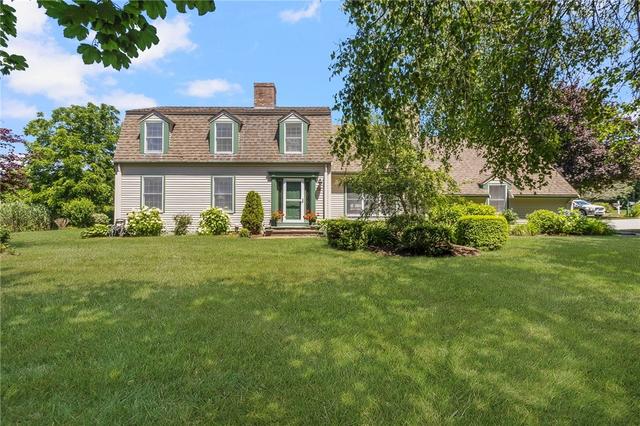 227 Prospect Ave, Middletown, RI 02842