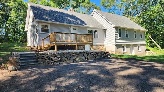 943 Wordens Pond Rd, South Kingstown, RI 02879