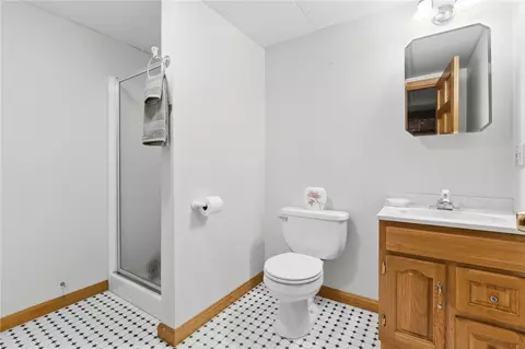Bath - 203 Tara Ln, Woonsocket, RI 02895 photo 2 of 2