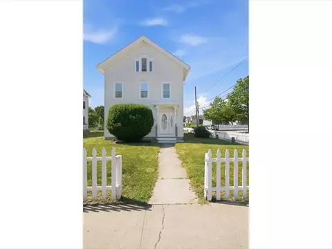 Exterior - 24 Pleasant St, Westerly, RI 02891 photo 2 of 4