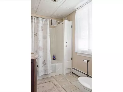 Bath - 24 Pleasant St, Westerly, RI 02891 photo 2 of 5