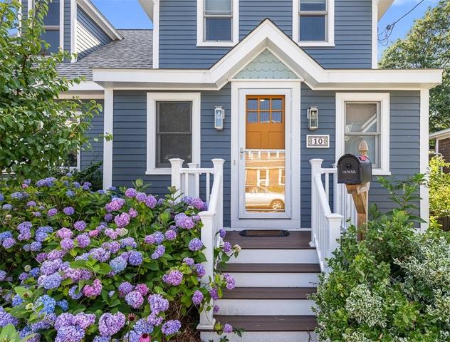 10 Blanding Ave, Barrington, RI 02806