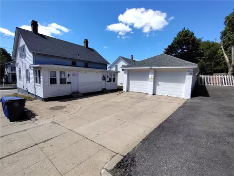1564 Main St, West Warwick, RI 02893