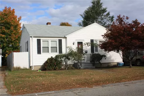 83 Vincent Ave, North Providence, RI 02904