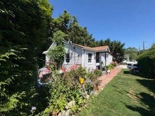 3 Fowler St, Jamestown, RI 02835