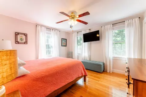 Bedroom - 11 Sylvan Ln, Westerly, RI 02891 photo 1 of 6