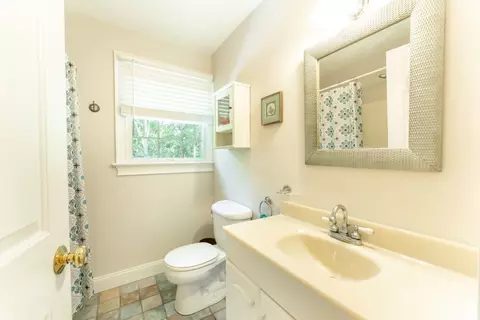 Bath - 11 Sylvan Ln, Westerly, RI 02891 photo 2 of 6