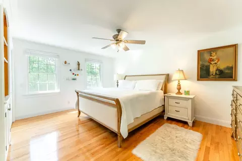 Bedroom - 11 Sylvan Ln, Westerly, RI 02891 photo 4 of 6
