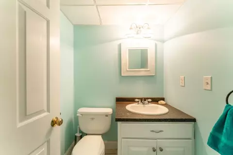 Bath - 11 Sylvan Ln, Westerly, RI 02891 photo 6 of 6