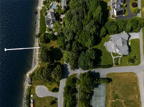 View/Area - 19 Ledge Rd, Bristol, RI 02809 photo 8 of 8