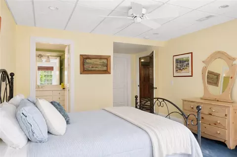 Bedroom - 19 Ledge Rd, Bristol, RI 02809 photo 7 of 7