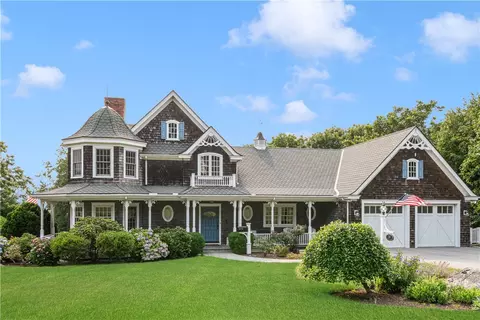 Exterior - 19 Ledge Rd, Bristol, RI 02809 photo 1 of 7