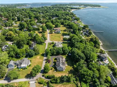 View/Area - 19 Ledge Rd, Bristol, RI 02809 photo 5 of 8
