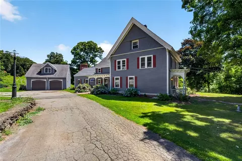 225 Scott Rd, Cumberland, RI 02864