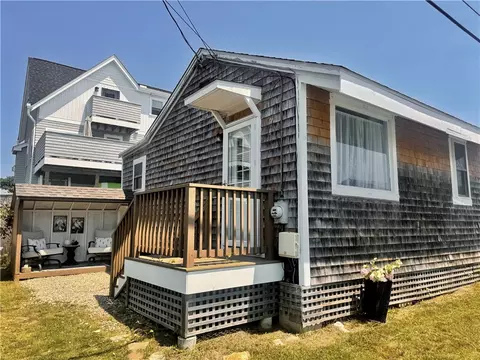 854 Matunuck Beach Rd, South Kingstown, RI 02879