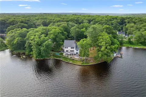 2465 Harkney Hill Rd, Coventry, RI 02816