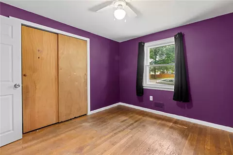 Bedroom - 142 Adrian St, Warwick, RI 02886 photo 4 of 4