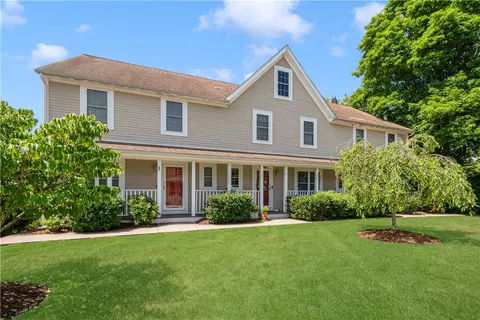 55 Vine St, East Greenwich, RI 02818