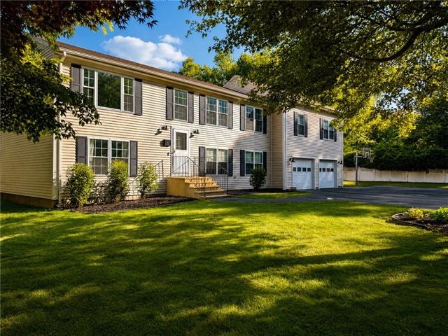 23 Cook St, Coventry, RI 02816