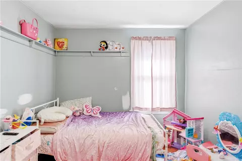 204 Ward St, Woonsocket, RI 02895 photo 13