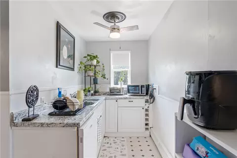 204 Ward St, Woonsocket, RI 02895 photo 9