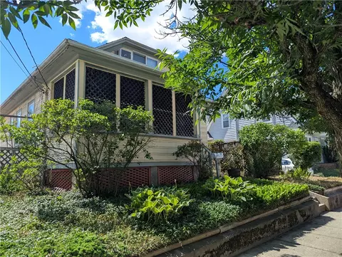 50 Biltmore Ave, Providence, RI 02908