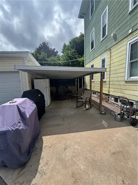 Exterior - 351 Robinson St, Woonsocket, RI 02895 photo 1 of 3