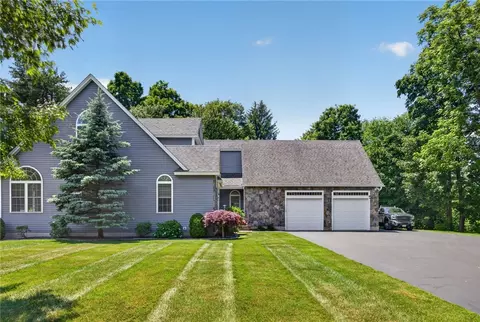 Exterior - 146 Central St, Acton, MA 01720 photo 2 of 7