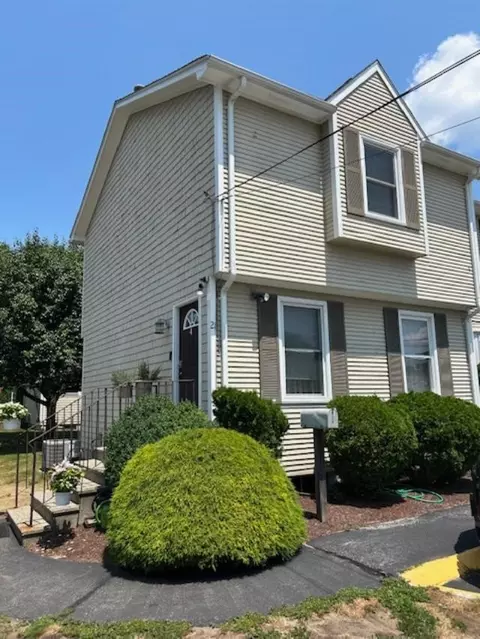 21 Falcon Ave #21, Warwick, RI 02888