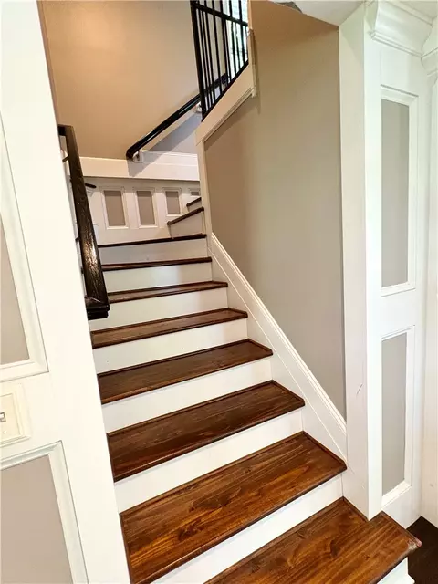 Entry Way - 79 W Shore Dr, Exeter, RI 02822 photo 2 of 3