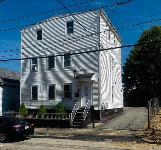 194 Pavilion Ave, Providence, RI 02905