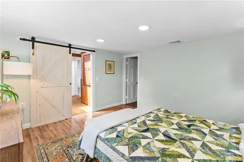Bedroom - 107 Spring Grove Rd, Glocester, RI 02814 photo 5 of 6