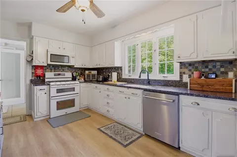 123 Progress Ave, Riverside, RI 02915 photo 5
